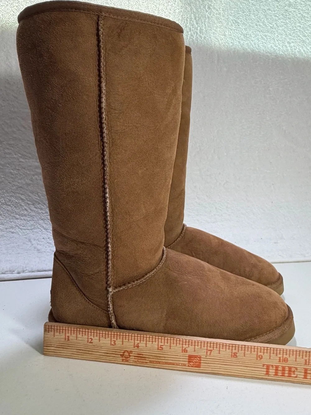 UGG australia classic